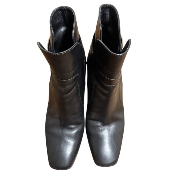 Authentic Roger Vivier Ankle Boots w/ Buckles - EU 35.5 US 5.5-6 - Picture 4 of 10